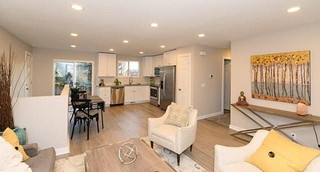 Open Concept great room and Kitchen