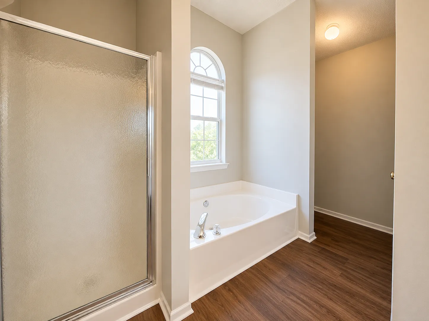 4 bed, 1856 sqft, $1,850 — Photo 3