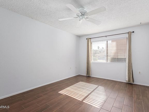 2nd image of 3033 E DEVONSHIRE Avenue #1037