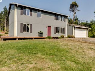 24669 Hall Rd, Cheshire, OR 97419