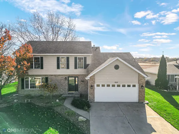 2111 Manico Dr, Crest Hill, IL 60403