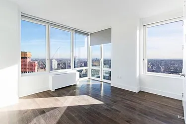 Rented by (Legacy) Elegran