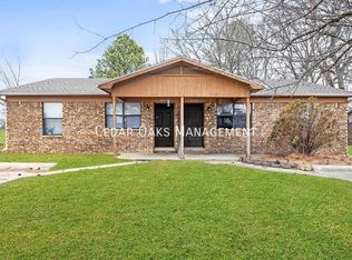 4422 W Acoma St, Fayetteville, AR 72704