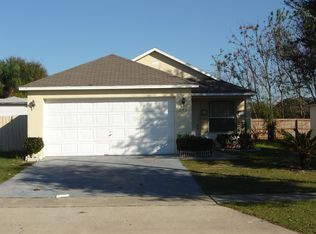 353 Comfort Dr, Apopka, FL 32712