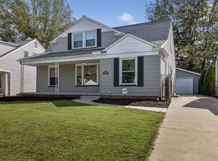 23902 Edgehill Dr, Beachwood, OH 44122