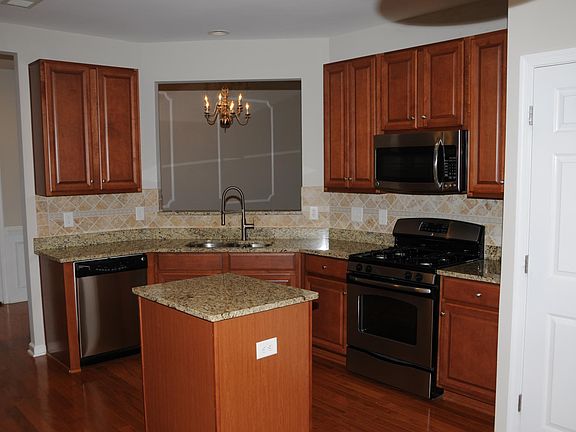 5th image of 3005 Calabria Ct