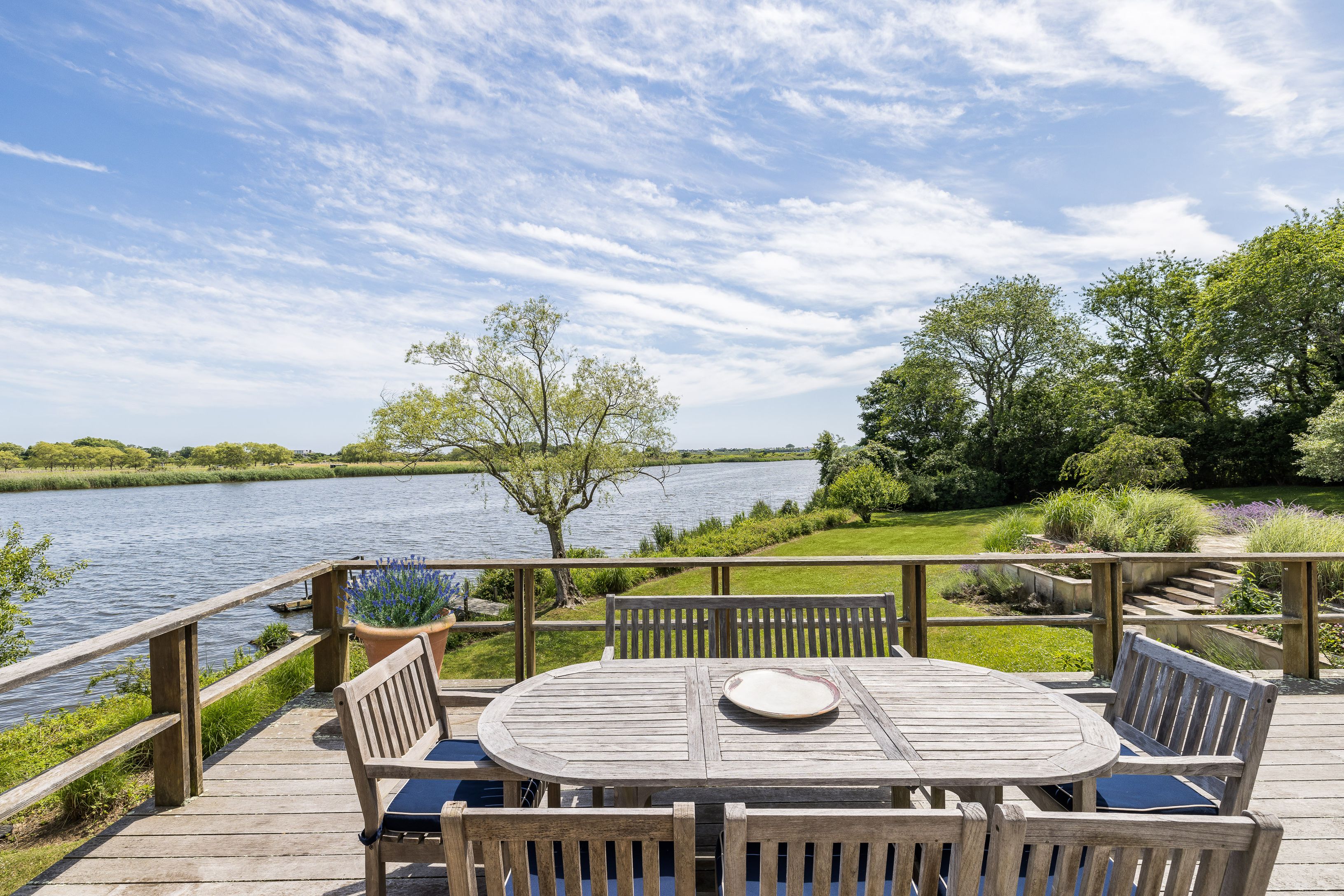 247 Bridge Ln, Bridgehampton, NY 11963 Out East