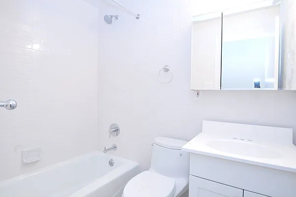 Rented by 828 Real Estate Investment Group | media 6