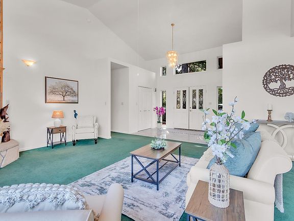 4th image of 19665 Eagle Ridge Rd