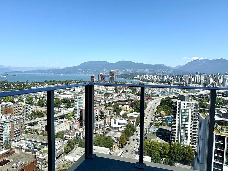 2488 Granville St — Photo 144