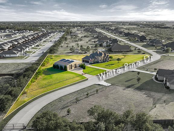 2nd image of 5001 White Pine Dr