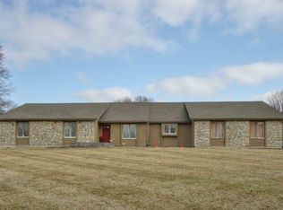12165 S Cherry Ln, Olathe, KS 66061