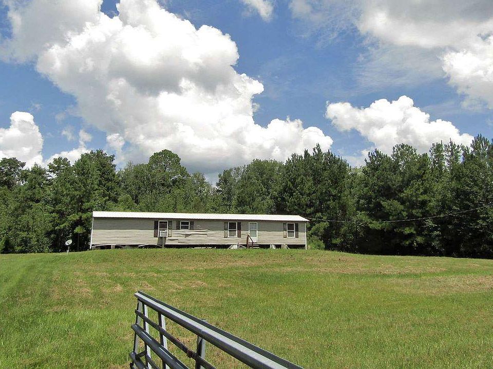 1st image of 465 SE Gator Ln