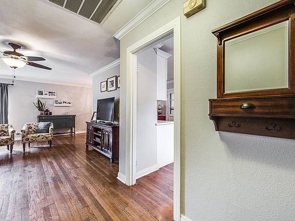5th image of 226 Brees Blvd