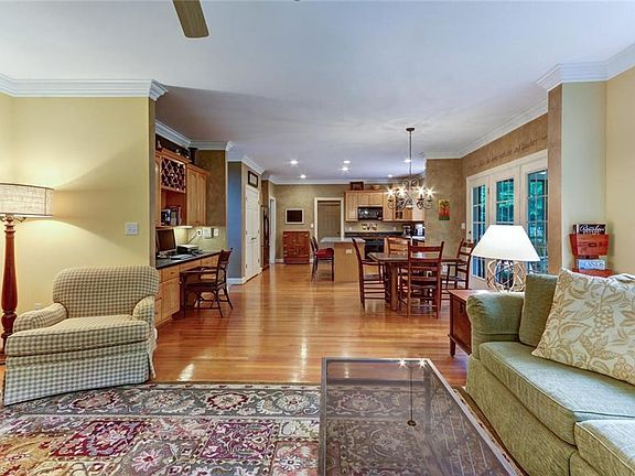 5th image of 2496 Zane Dr