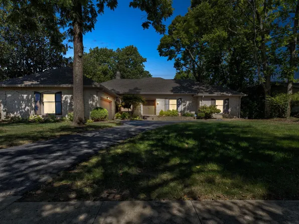 2008 Blairmore Rd, Lexington, KY 40502