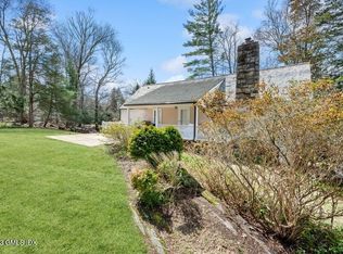 2 Juniper Hill Rd, Greenwich, CT 06830