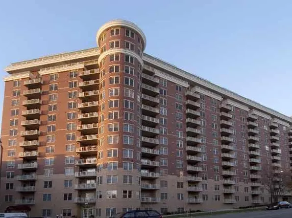 360 W Washington Ave, Madison, WI