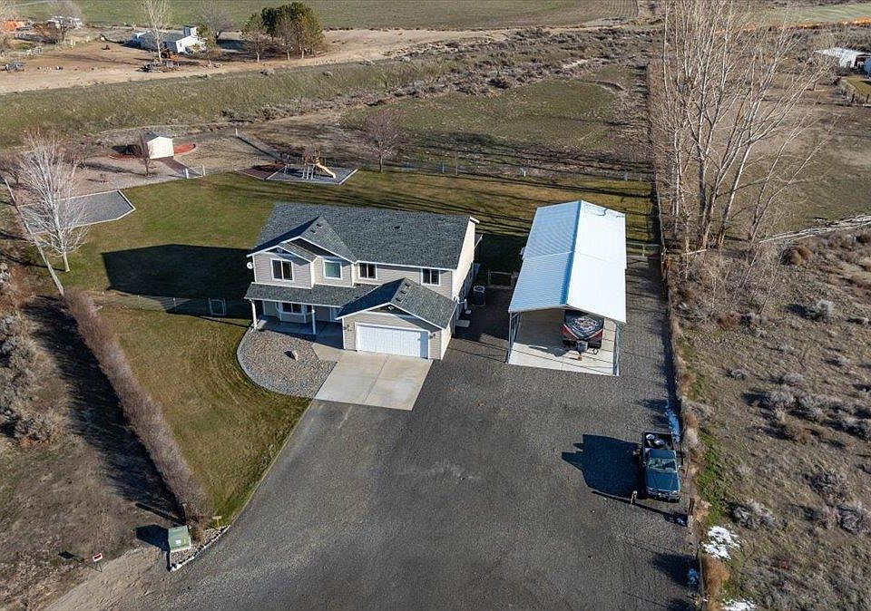 1st image of 42408 E Hacienda St NE