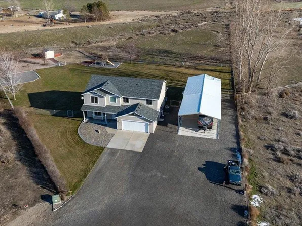 42408 E Hacienda St NE, Benton City, WA 99320