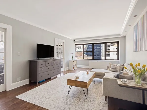 160 E 38th St APT 22D, Manhattan, NY 10016