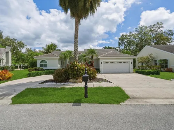 1510 SW 96th Ter, Davie, FL 33324