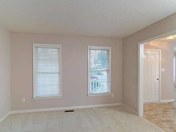 5th image of 4009 Elmswell Dr