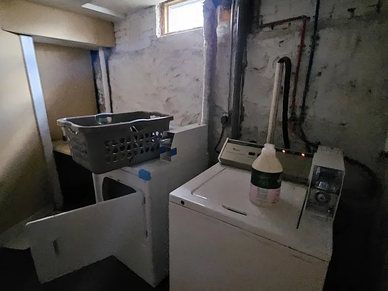 512 Whitney Ave #1BB — Photo 8