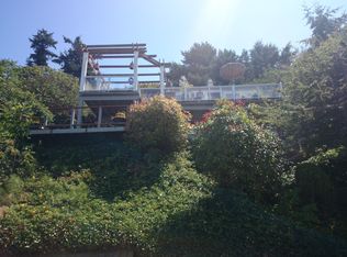 2104 Halleck Ave SW, Seattle, WA 98116