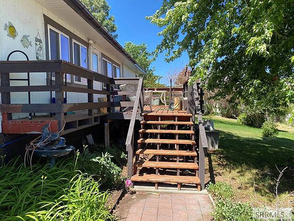 4th image of 900 Challis Creek Rd