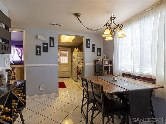 3rd image of 9539 Cottonwood Ave Unit F