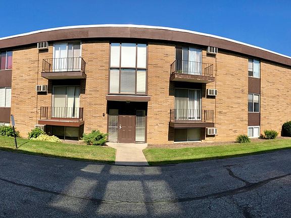 2nd image of 16111 Maple Park Dr APT 6