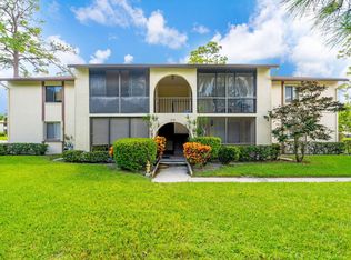 312 Knotty Pine Cir APT C-1, Greenacres, FL 33463