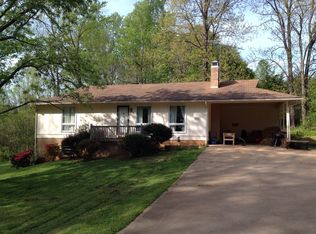 708 Peakwood Ln, Lincolnton, NC 28092