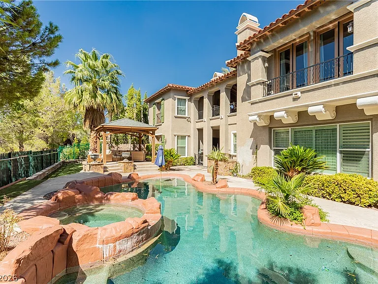 12097 Oakland Hills Dr — Photo 10