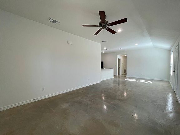 4th image of 2324 Alterman Dr #B