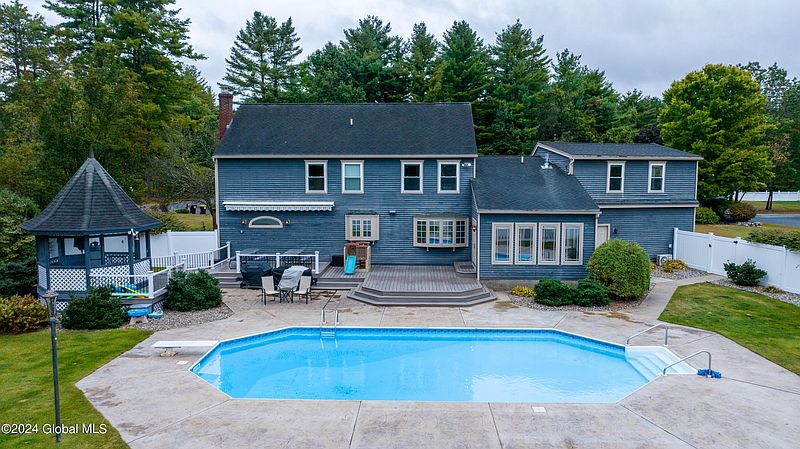 2nd image of 17 Revere Road
