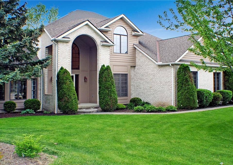 1st image of 19406 Stony Point Dr
