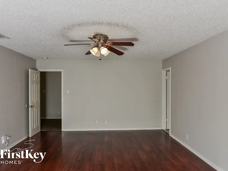 13391 Greenstone — Photo 8