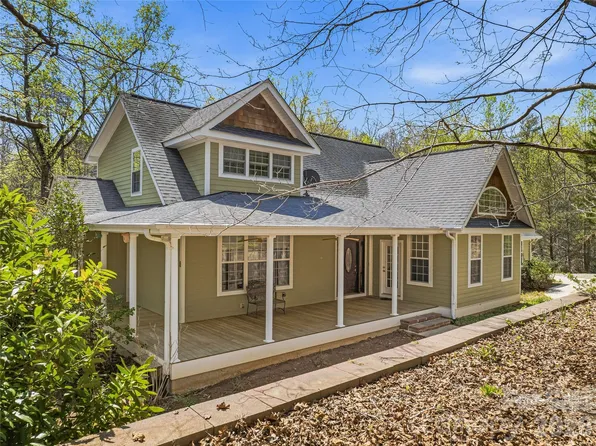 196 Blackbird Ln, Tryon, NC 28782