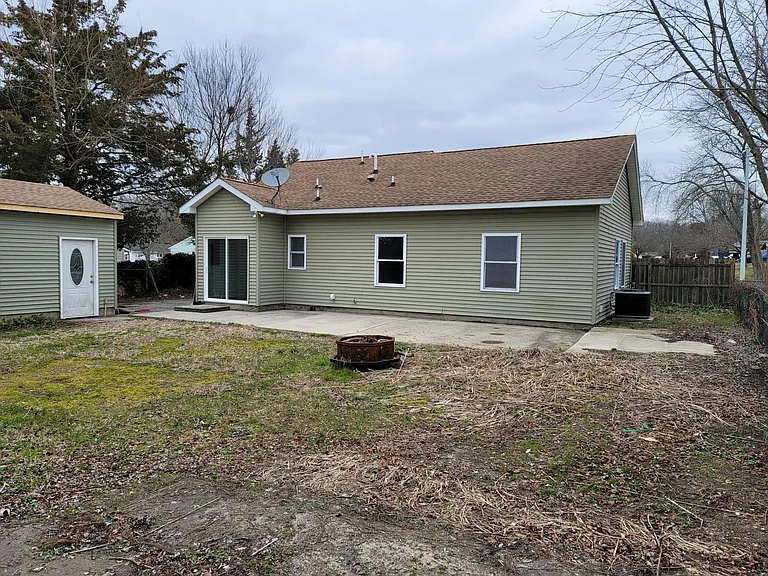 119 Seneca Lake Dr — Photo 10