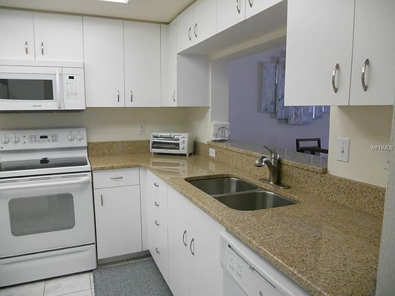 4th image of 9320 Clubside Cir Unit 2209