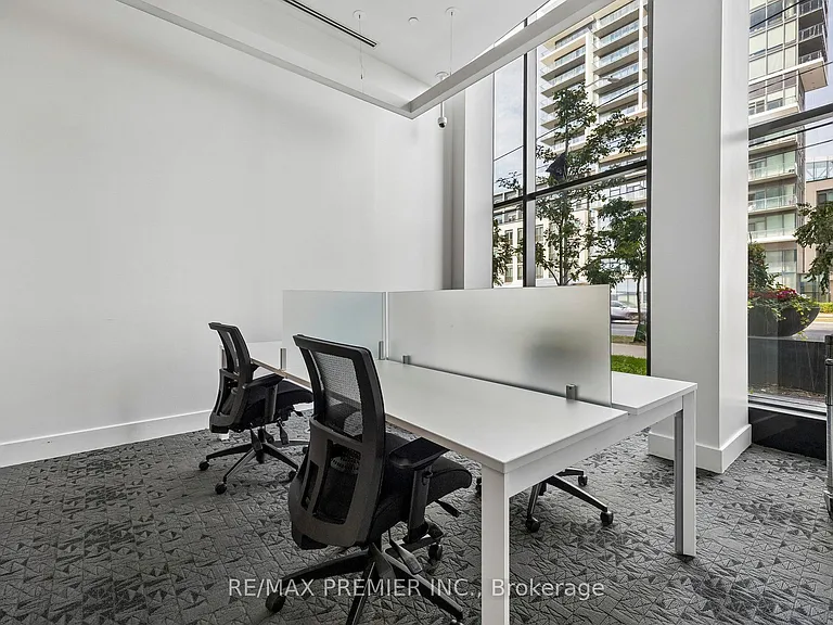 7895 Jane St #1717 — Photo 10