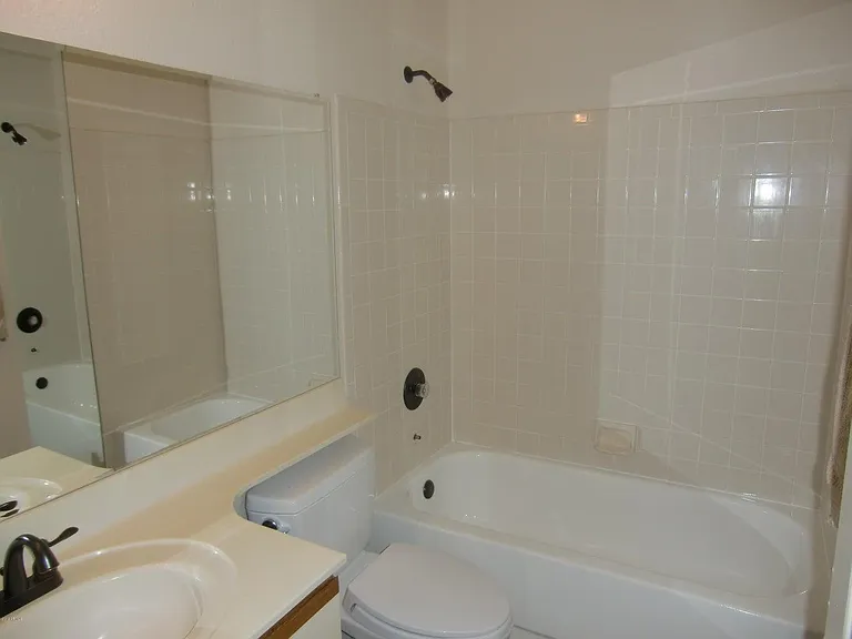 3305 E Wildwood Dr — Photo 10