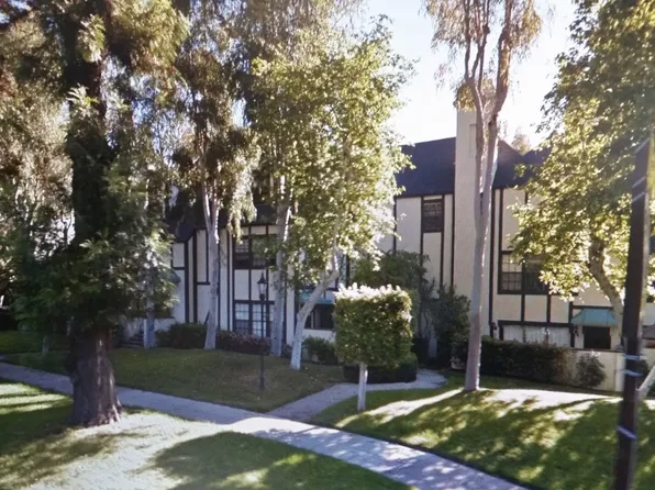 109 E Rosewood Ct, Ontario, CA 91764