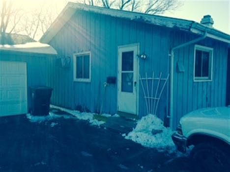 2nd image of 909 Chicory Way