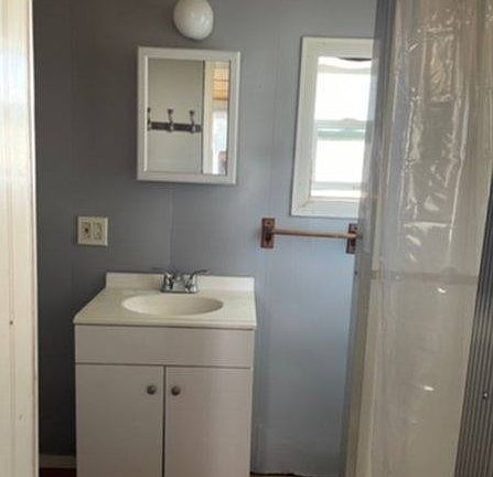 3rd image of 1610 Dolphin Dr