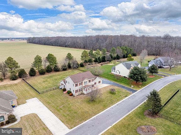 2nd image of 173 Brookwood Dr