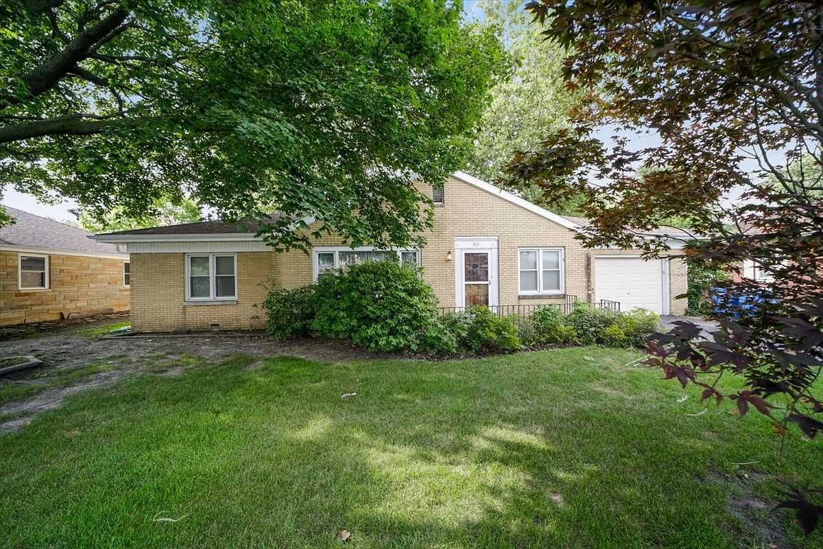 305 W Arnold Ave, Thomasboro, IL 61878 Zillow