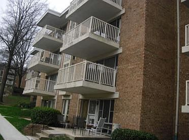 2nd image of 2609 Indian Dr Suite 96